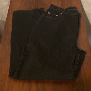 Vintage Levi’s 550 Relaxes Fit Tapered Leg black jeans
